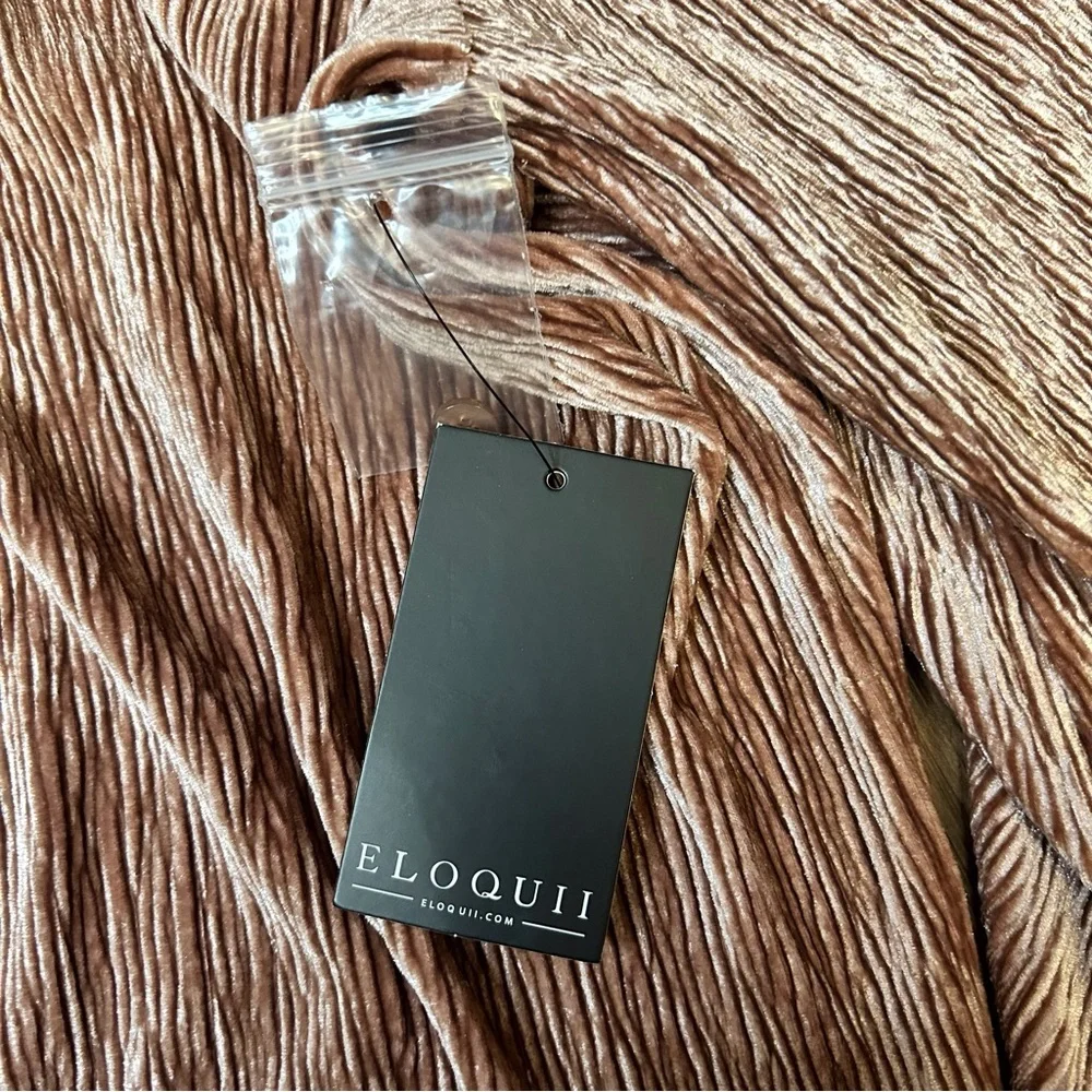 Eloquii Blush Velvet Textured Bell Flare Sleeve Mini Dress - Picture 13 of 13